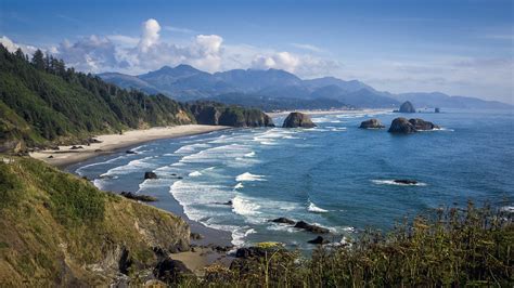 Escape to Ecola State Park: A Guide to Oregon's Coastal Retreat