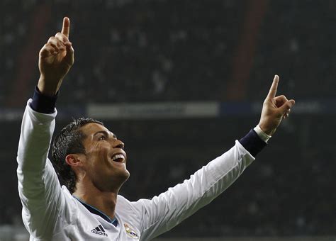 Cristiano Ronaldo Transfer News: Manchester United, PSG On Alert As Real Madrid Star Says ...