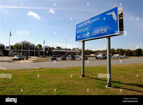 Welcome to florida the sunshine state sign usa hi-res stock photography ...