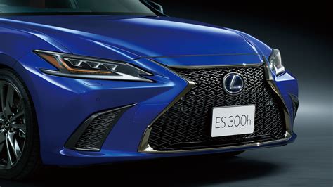 Lexus ES 300h F SPORT 2018 4K 3 Wallpaper | HD Car Wallpapers | ID #11457