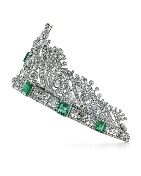 Pin on Emerald Tiaras