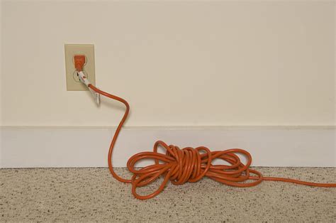 What You Need To Know About Extension Cord Safety