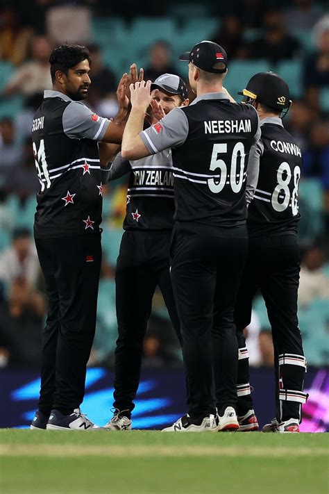 New Zealand's players celebrate after sealing the win | ESPNcricinfo.com