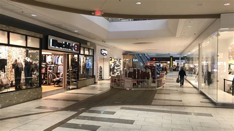 What's next for Oak Park Mall after Nordstrom leaves?