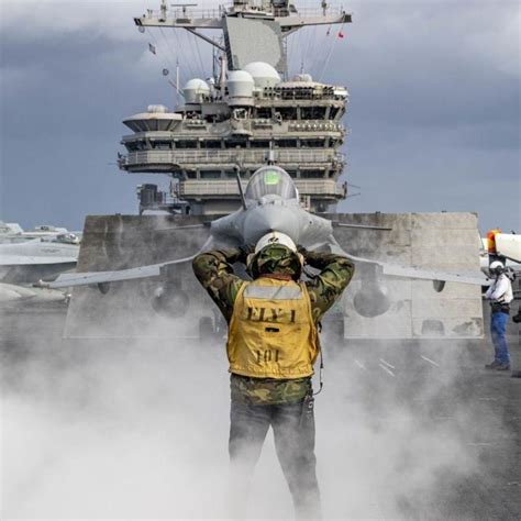 French Rafale-M Fighters Land, Launch & Perform Touch-And-Go Maneuvers Aboard The USS George HW ...