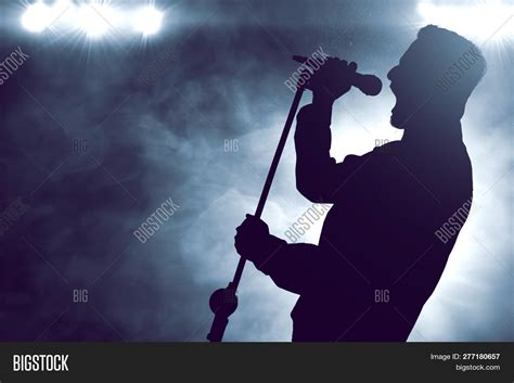 Singer Singing Image & Photo (Free Trial) | Bigstock