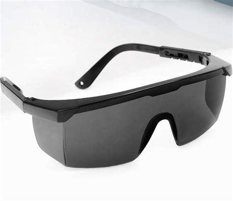 Supply UV protection Eye protection Safety Goggles Wholesale Factory - Kernel Medical Equipment ...