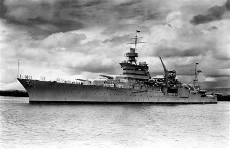 USS Indianapolis wreckage found below Pacific Ocean after 72 years