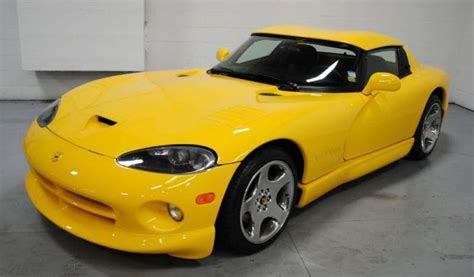 The Best Factory Paints for Yellow Cars of All Time