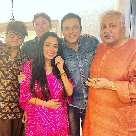 Sarabhai vs Sarabhai: Rupali Ganguly, Satish Shah, Sumeet Raghavan ...