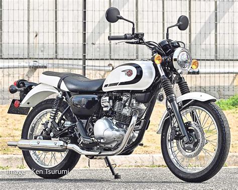 New Kawasaki W230 Debuts - Classic Motorcycle With 233cc Single Cylinder