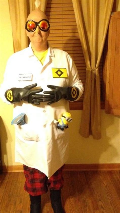 How to Make a Mad Scientist Costume For Halloween | Scientist costume, Minion halloween costumes ...