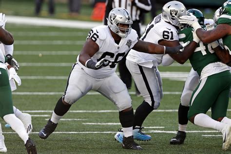 Seahawks land OL Gabe Jackson in deal with Raiders - The Columbian