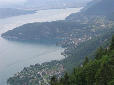 A Drive Around Lake Annecy | The view of Lake Annecy from Co… | Flickr