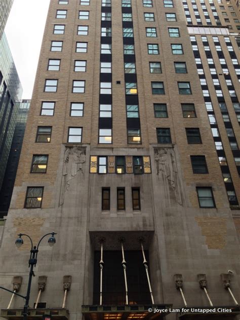 Daily What?! Sculpted Rats on the Graybar Building at Grand Central | Untapped Cities