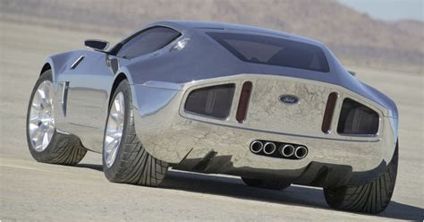 15 Photos Of Incredible Concept Cars From The 2000s