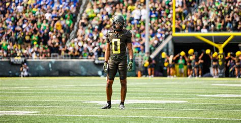 Oregon Football: Six Former Ducks Earn Invites to 2023 NFL Scouting ...