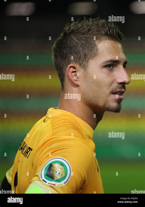 Goalkeeper Kevin Trapp (Eintracht Frankfurt Stock Photo - Alamy