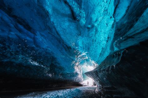 10 Day Northern Lights and Ice Caves Photo Workshop in Iceland