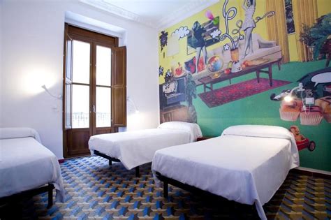 Best Hostels in Valencia (INSIDERS GUIDE) | Nov 2022