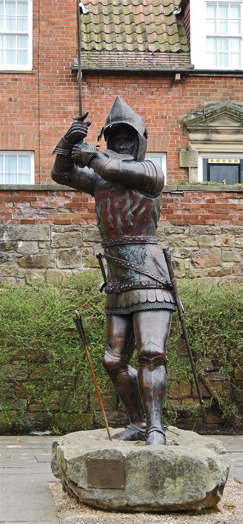 Sir Henry Percy - Hotspur - looking suitably warlike at Alnwick ...