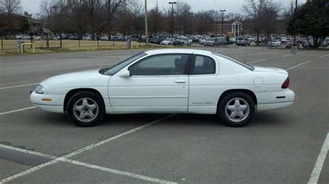 Purchase used 1998 Chevrolet Monte Carlo LS Coupe 2-Door 3.1L in Martin, Tennessee, United States