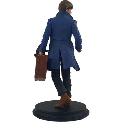 Newt Scamander with Niffler Statue | Icon Heroes