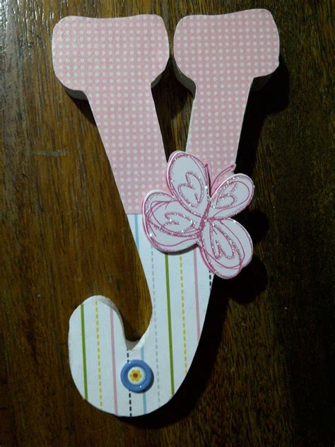 Lucky Girl: DIY - Decorate Wooden Letters