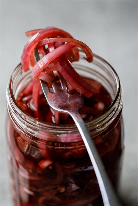 Easy pickled radishes | Recipe | Pickled red onions, Homemade pickles ...