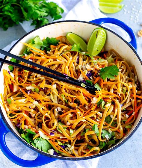 Spicy Thai Noodles (Quick and Easy) - Sprinkles and Sprouts