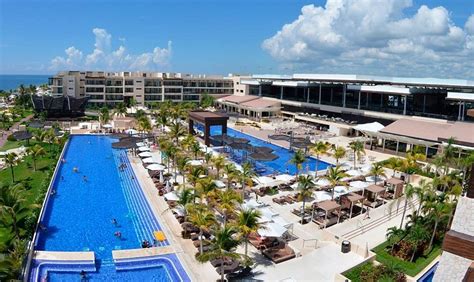 ROYALTON RIVIERA CANCUN RESORT & SPA - Updated 2021 Prices & Reviews ...