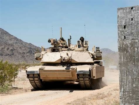 M1A2 SEPv3 Abrams fitted with Trophy APS Military Weapons, Military Life, Military History, Army ...