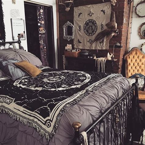 witchy bedroom | Tumblr #modernbedroomtumblr | Aesthetic bedroom, Bedroom design, Bedroom ...