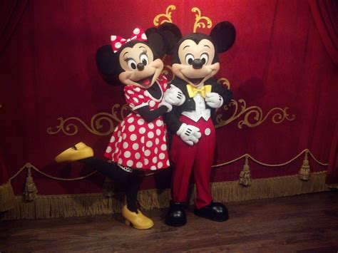 Mickey and Minnie at Town Square Theater in Magic Kingdom 2012 ...