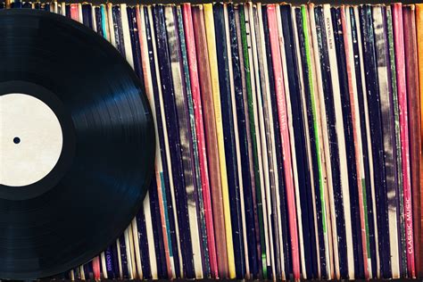 The Resurgence of Vinyl Records | 55places