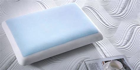 8 Best Cooling Pillows for 2018 - Reviews on Gel and Memory Foam Cool ...