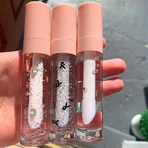 ً on Twitter | Lip gloss cosmetics, Lip smackers, Lip balm collection