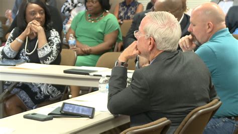 JMCSS board members discuss future of next school year - WBBJ TV