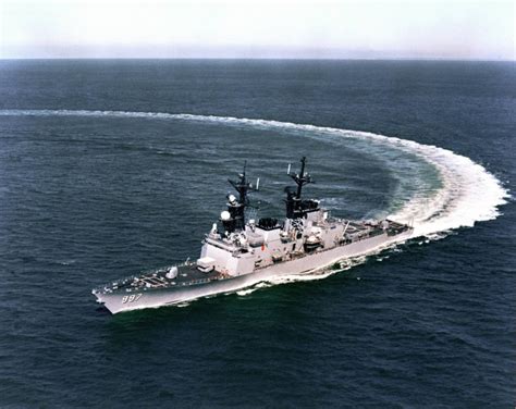 last Spruance-class destroyer USS Hayler (DD-997) in a hard starboard turn during her Acceptance ...