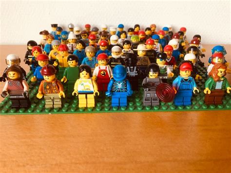 LEGO - Minifigures - Figure - Unknown - Catawiki