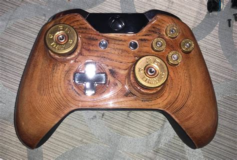 A buddy of mine in Texas made this custom Xbox One controller : gaming