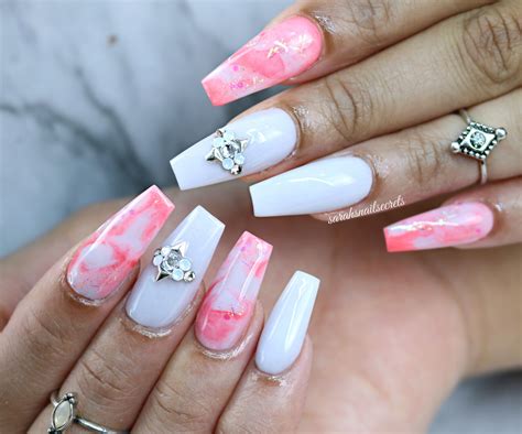 Pink marble nails | Chic nail designs, Coffin nails designs, Chic nails