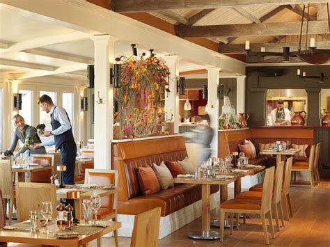 THE STABLES AT THE GROVE, Chandler's Cross - Menu, Prices & Restaurant Reviews - Tripadvisor