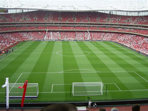 HOME OF SPORTS: Emirates Stadium