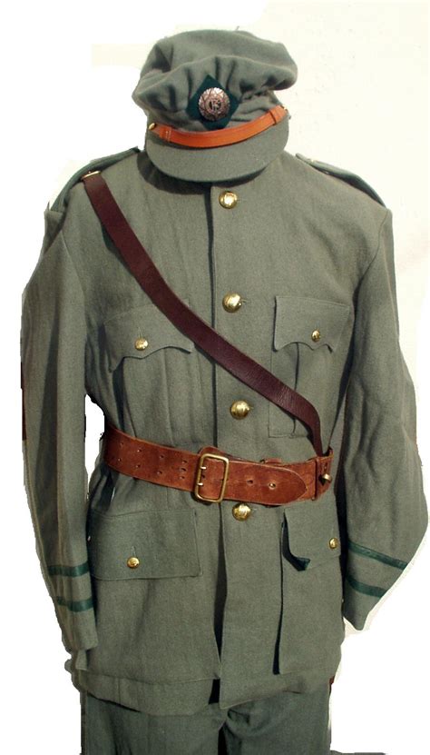 Irish (Free-State) Army uniform - Civil War (1922-23) | Irish free state, Irish, Army uniform