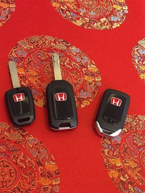 HONDA KEY COVER WITH RED H - Photo ID 79673