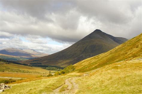 Walking Holiday in Scotland | Walking in Scotland | Macs Adventure | Walking holiday, Scotland ...