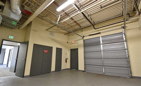 Lease Warehouse and Flex Spaces in the Greater Boston Area | Cummings Properties