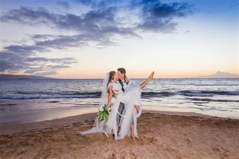 Maui Beach Weddings - Aloha Maui Dream Weddings