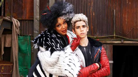 Image - Cruella and her son Carlos.jpg | Descendants Wiki | FANDOM ...